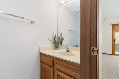 1941 S Valley Road, Lombard, IL 60148 - Photo 15