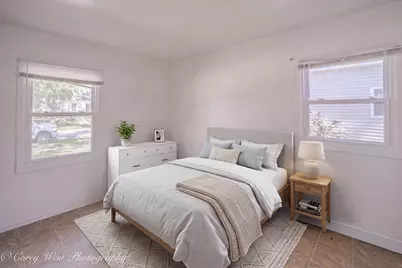 806 N Stowell Avenue, Streamwood, IL 60107 - Photo 17