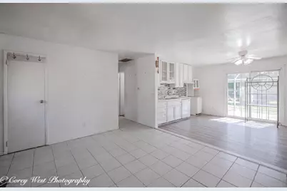 806 N Stowell Avenue, Streamwood, IL 60107 - Photo 9