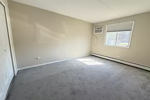 5330 Waterbury Dr, Crestwood, IL 60418 - Photo 7