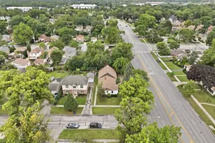 834 S Wolf Rd, Des Plaines, IL 60016 - Photo 33