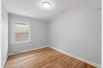 834 S Wolf Road, Des Plaines, IL 60016 - Photo 19