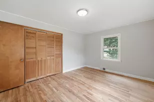 834 S Wolf Rd, Des Plaines, IL 60016 - Photo 17