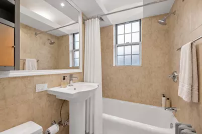 1304 W Carmen Avenue #2S, Chicago, IL 60640 - Photo 15
