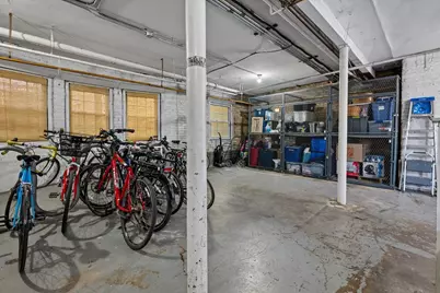 1304 W Carmen Avenue #2S, Chicago, IL 60640 - Photo 17