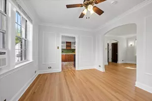 1304 W Carmen Ave, Chicago, IL 60640 - Photo 9