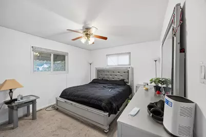 17223 Burnham Avenue, Lansing, IL 60438 - Photo 9