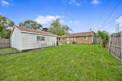 17223 Burnham Avenue, Lansing, IL 60438 - Photo 17