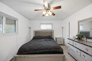17223 Burnham Ave, Lansing, IL 60438 - Photo 11