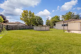 6439 W 81st Pl, Burbank, IL 60459 - Photo 21