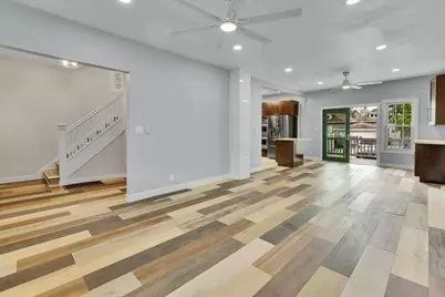 7527 S Chappel Avenue, Chicago, IL 60649 - Photo 9