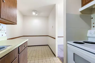 9098 W Terrace Drive #6E, Niles, IL 60714 - Photo 11