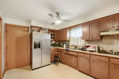 9409 S Kolmar Avenue, Oak Lawn, IL 60453 - Photo 13