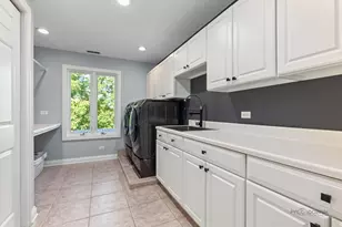26577 N Fairfield Rd, Wauconda, IL 60084 - Photo 27
