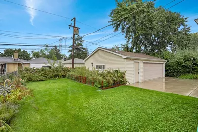 7348 Davis Street, Morton Grove, IL 60053 - Photo 35