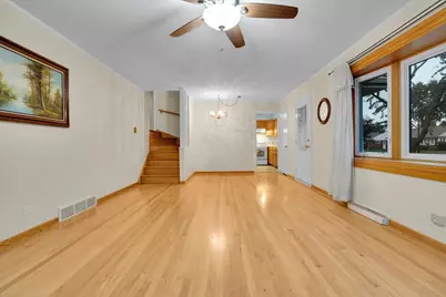 7348 Davis Street, Morton Grove, IL 60053 - Photo 11