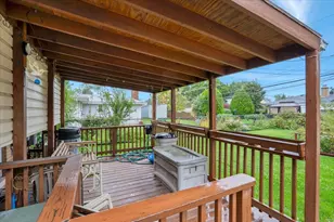 7348 Davis St, Morton Grove, IL 60053 - Photo 33