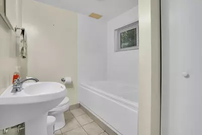 7348 Davis Street, Morton Grove, IL 60053 - Photo 29