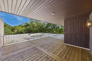 3900 Dundee Rd, Northbrook, IL 60062 - Photo 3