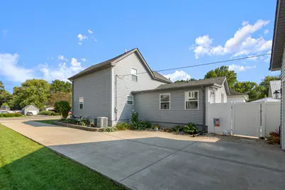 110 S Gage Street, Somonauk, IL 60552 - Photo 23