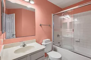 227 Wimbledon Pl, Bloomingdale, IL 60108 - Photo 15