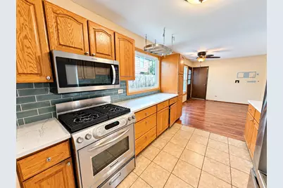 129 Newport Drive, Bolingbrook, IL 60440 - Photo 19
