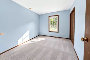 129 Newport Dr, Bolingbrook, IL 60440 - Photo 37