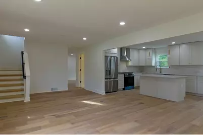 829 E Evergreen Street, Wheaton, IL 60187 - Photo 15