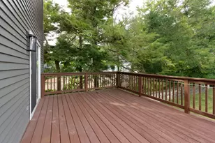 829 E Evergreen St, Wheaton, IL 60187 - Photo 7