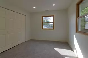 829 E Evergreen St, Wheaton, IL 60187 - Photo 25