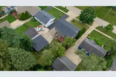 829 E Evergreen Street, Wheaton, IL 60187 - Photo 11