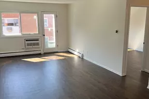 8541 Lotus Ave, Skokie, IL 60077 - Photo 13