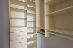 900 N Lake Shore Dr, Chicago, IL 60611 - Photo 9