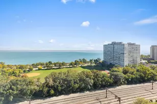 4800 S Lake Park Ave, Chicago, IL 60615 - Photo 5