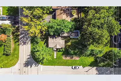 1118 Sycamore Street, Lake in the Hills, IL 60156 - Photo 17