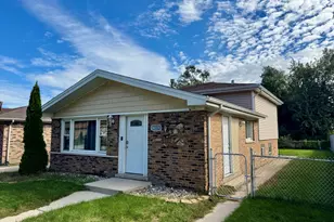 14229 S Saginaw Ave, Burnham, IL 60633 - Photo 3