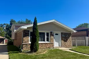 14229 S Saginaw Ave, Burnham, IL 60633 - Photo 1