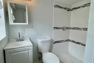 14229 S Saginaw Ave, Burnham, IL 60633 - Photo 23