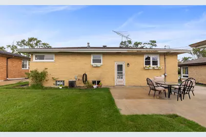 70 E Craig Drive, Chicago Heights, IL 60411 - Photo 15