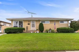 70 E Craig Dr, Chicago Heights, IL 60411 - Photo 1