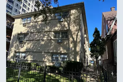 1238 W Pratt Boulevard #3A, Chicago, IL 60626 - Photo 1
