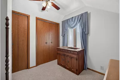216 E McConaughy Avenue, Rochelle, IL 61068 - Photo 35