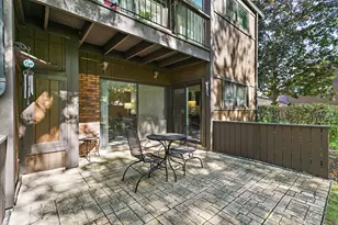 3 Creekside Cir, Elgin, IL 60123 - Photo 21