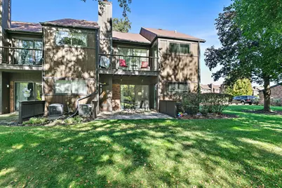 3 Creekside Circle #B, Elgin, IL 60123 - Photo 19