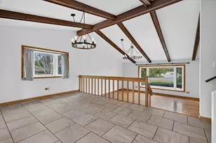 29W055 Schillinger Dr, Naperville, IL 60564 - Photo 13