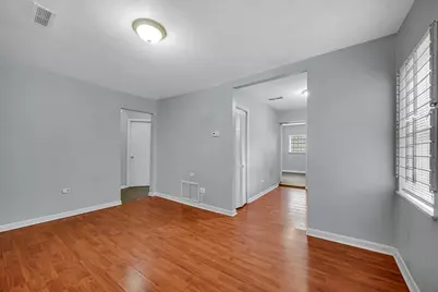 15041 Riverside Drive, South Holland, IL 60473 - Photo 7