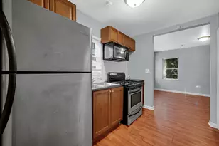 15041 Riverside Dr, South Holland, IL 60473 - Photo 11