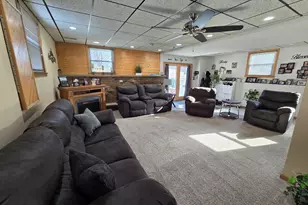 1905 N Hilltop Ave, Zion, IL 60099 - Photo 23