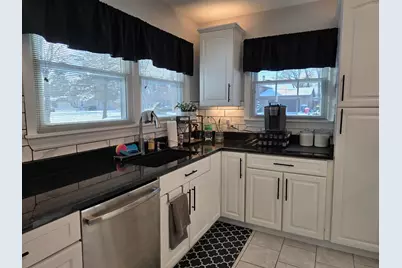 1905 N Hilltop Avenue, Zion, IL 60099 - Photo 9