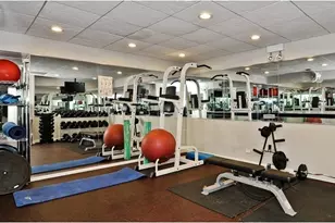 111 E Chestnut St, Chicago, IL 60611 - Photo 23